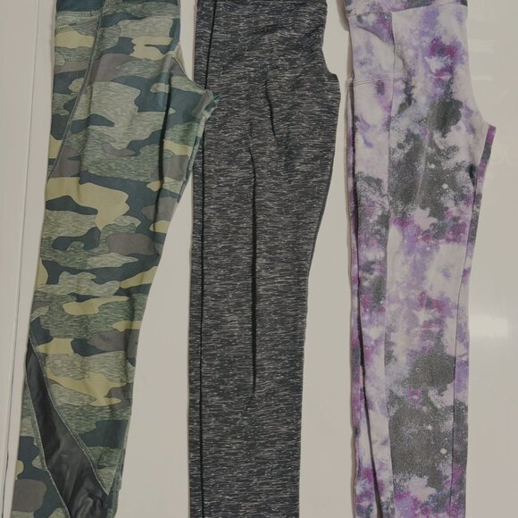 Girls Size 7/8 Cloth and Spandex Pants Lot Under Armor, 90 Degrees, Cat and Jack - Picture 2 of 4